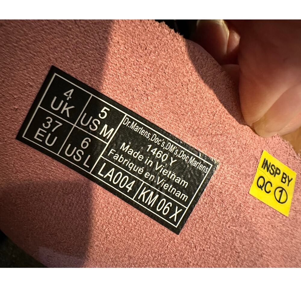 Dr. Martens 1460 Women’s Pink Patent Combat Boots Size 6 Side Zip Glossy Lace Up - Picture 6 of 8